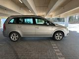 Opel Zafira 1.6 TwinpoEdition/1.Hand/Scheckheft/7Sitz - gebrauchte Opel Zafira aus dem Jahr 2005