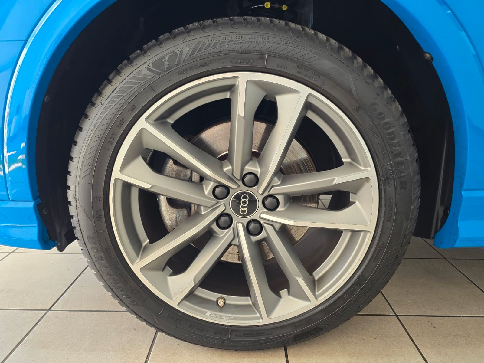 Audi Q3 45 TFSIe 2x S Line LED Virtual 19" Turboblau foto 7