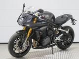 Triumph Speed Triple 1200 RR Bond 007  - TRIUMPH SPORTLER