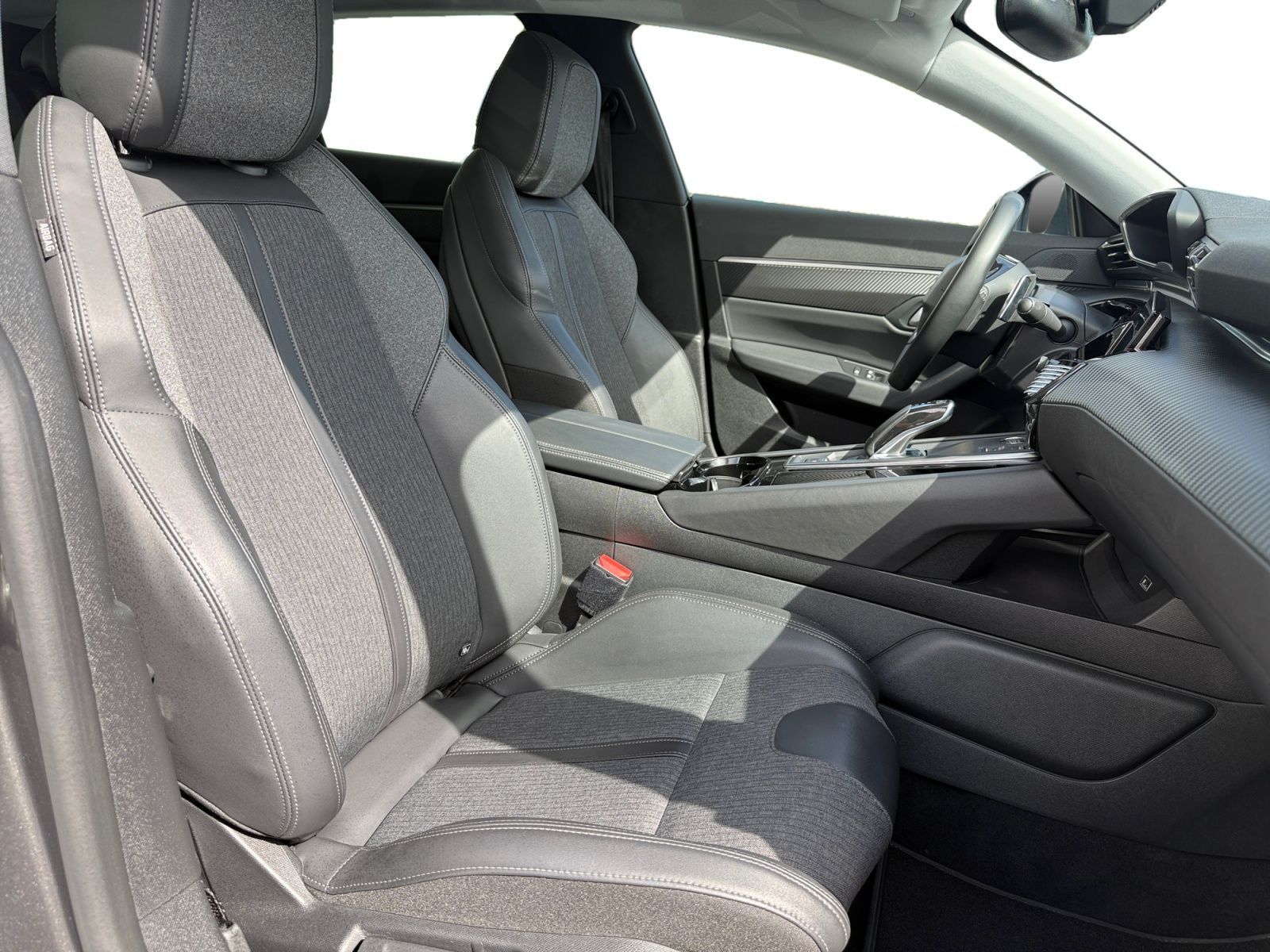 Fahrzeugabbildung Peugeot 508 SW 1,6 Allure