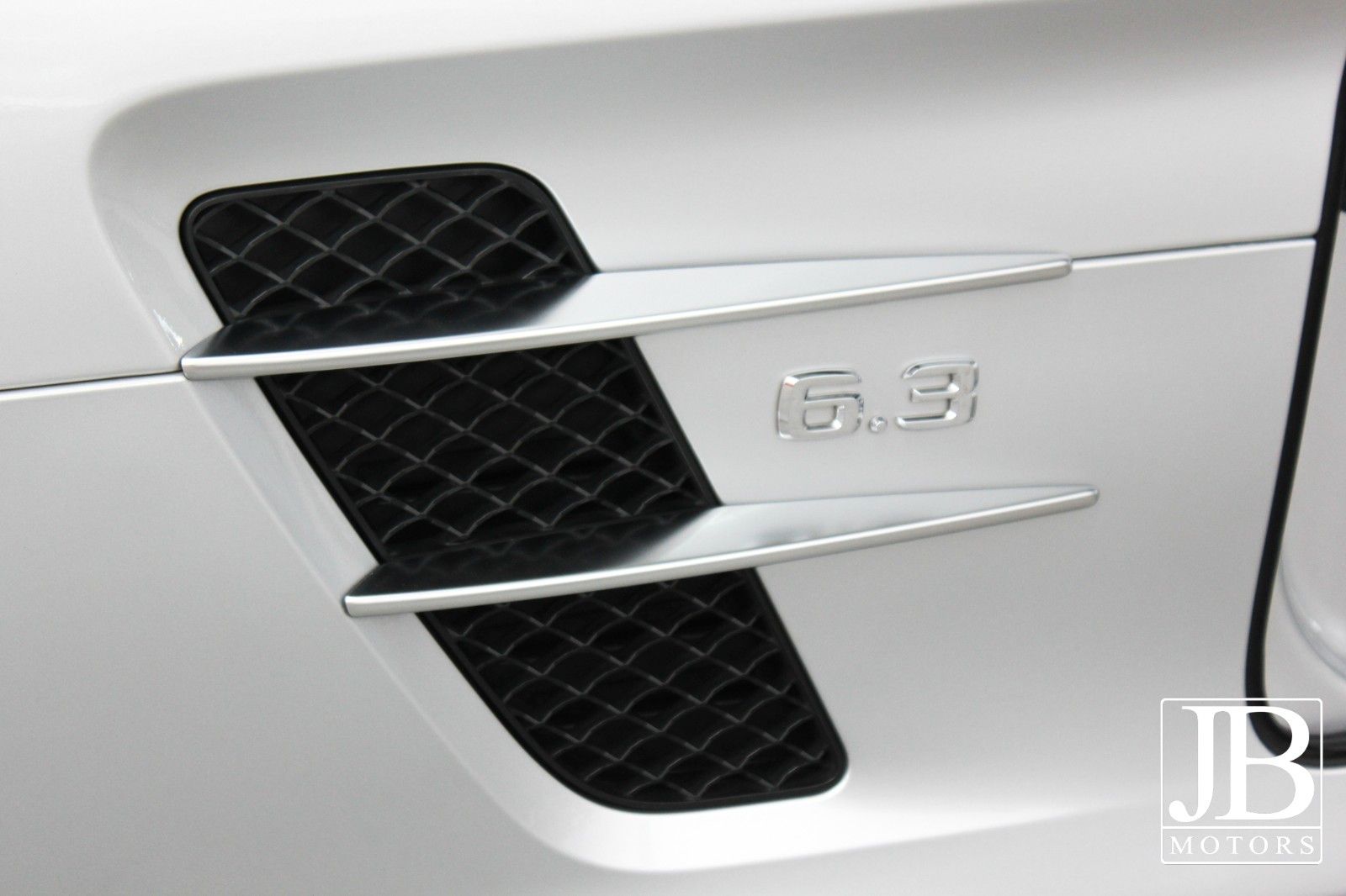 Fahrzeugabbildung Mercedes-Benz SLS AMG Coupe Kamera Memory MB Scheckheft