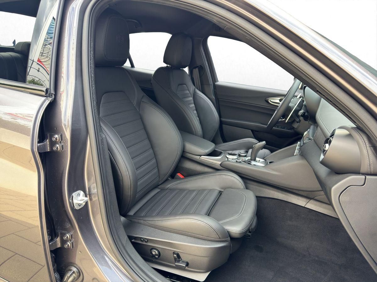 Alfa Romeo Giulia - Bild 18