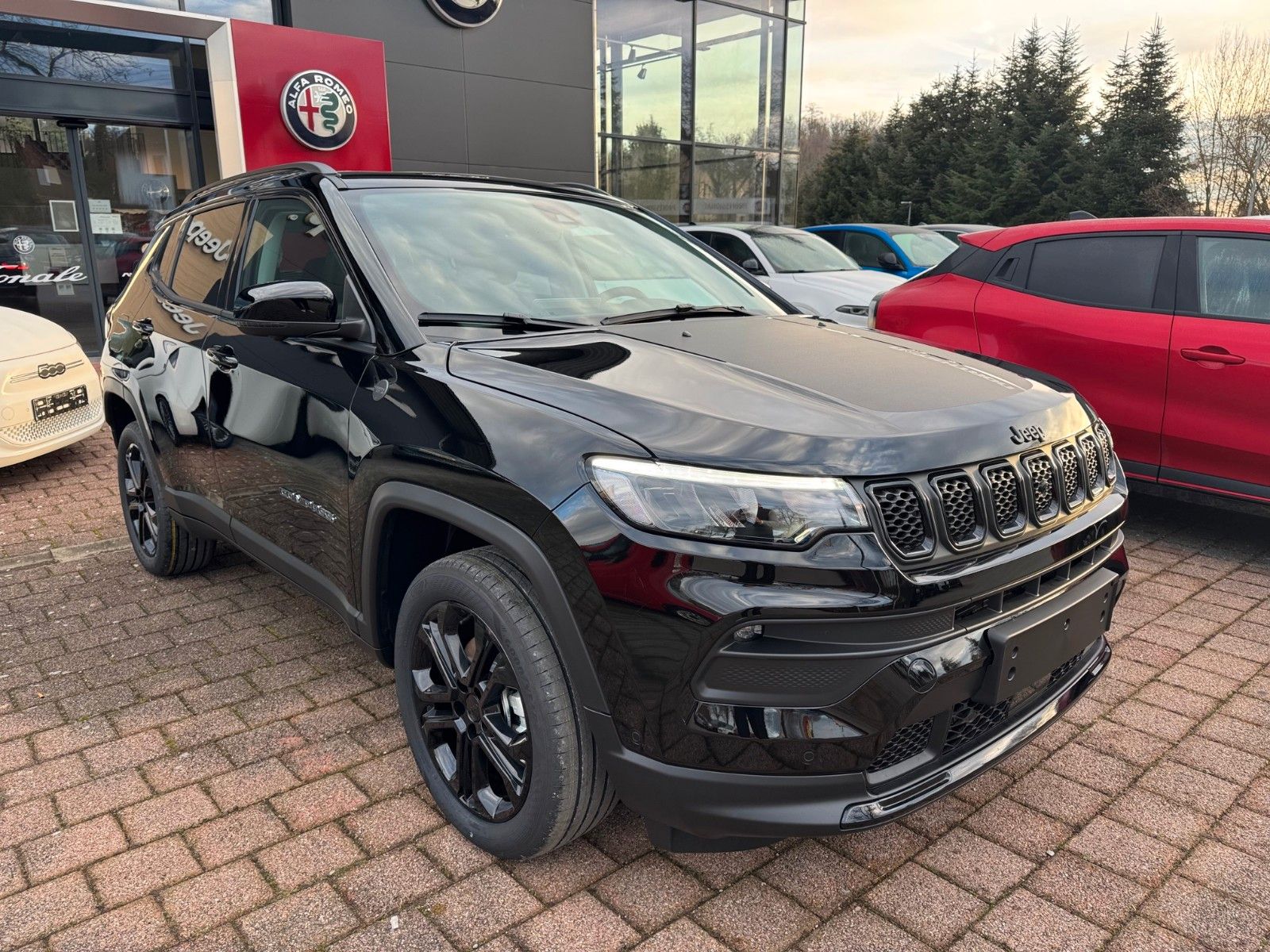 Fahrzeugabbildung Jeep Compass North Star GLASDACH 360° SZHZG KAMERA