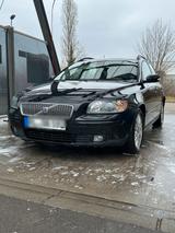 Volvo V50 2.4 Benzin - Volvo V50 mit Benzin-Antrieb: Automatik