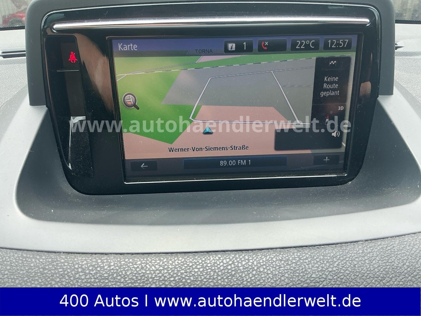 Renault Megane 2015 — photo 14
