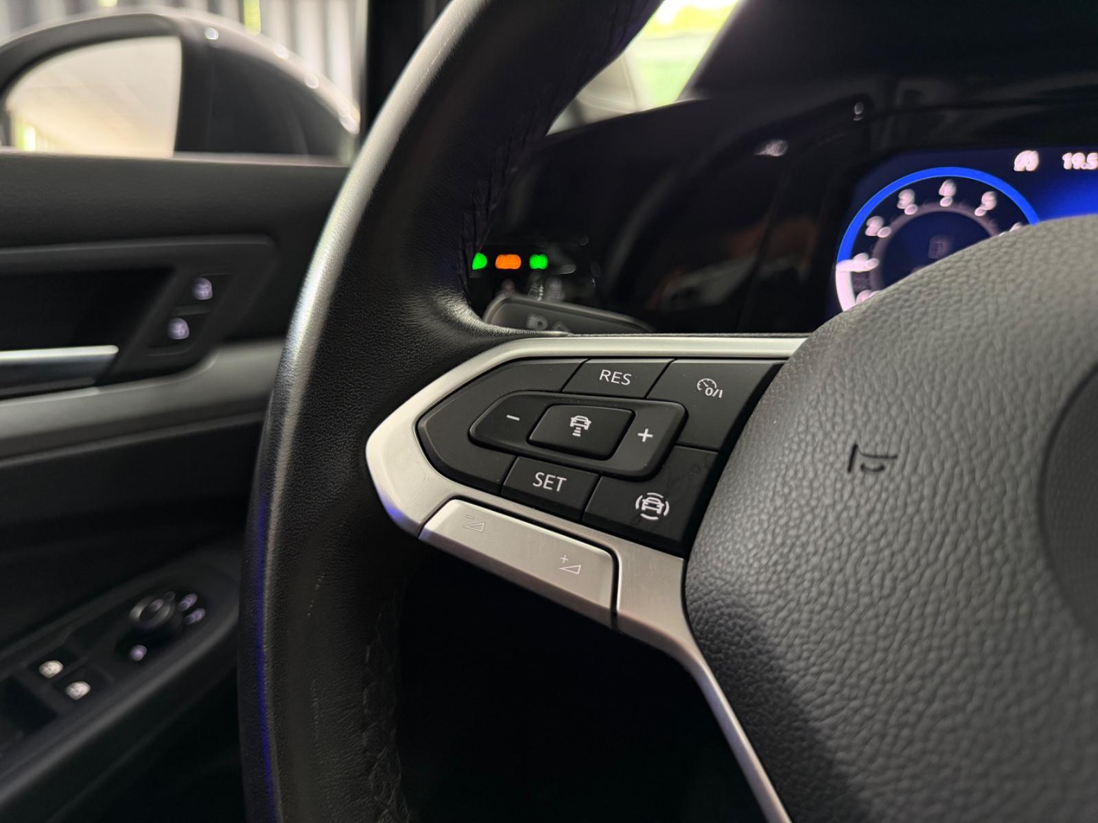 Volkswagen Golf VIII Variant Life eTSI*AUTOMATIK*AHK*LED*, миниатюра 10