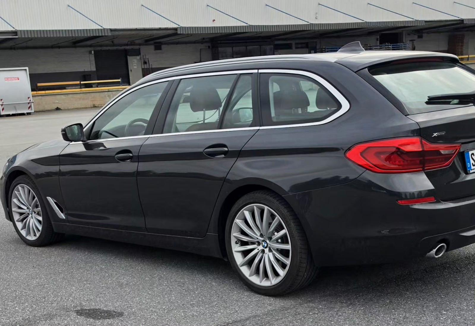 BMW 530d Touring A -