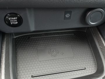 Nissan Qashqai 1.3 DIG-T N-Connecta °Navi°RFK°SHZ°BF°