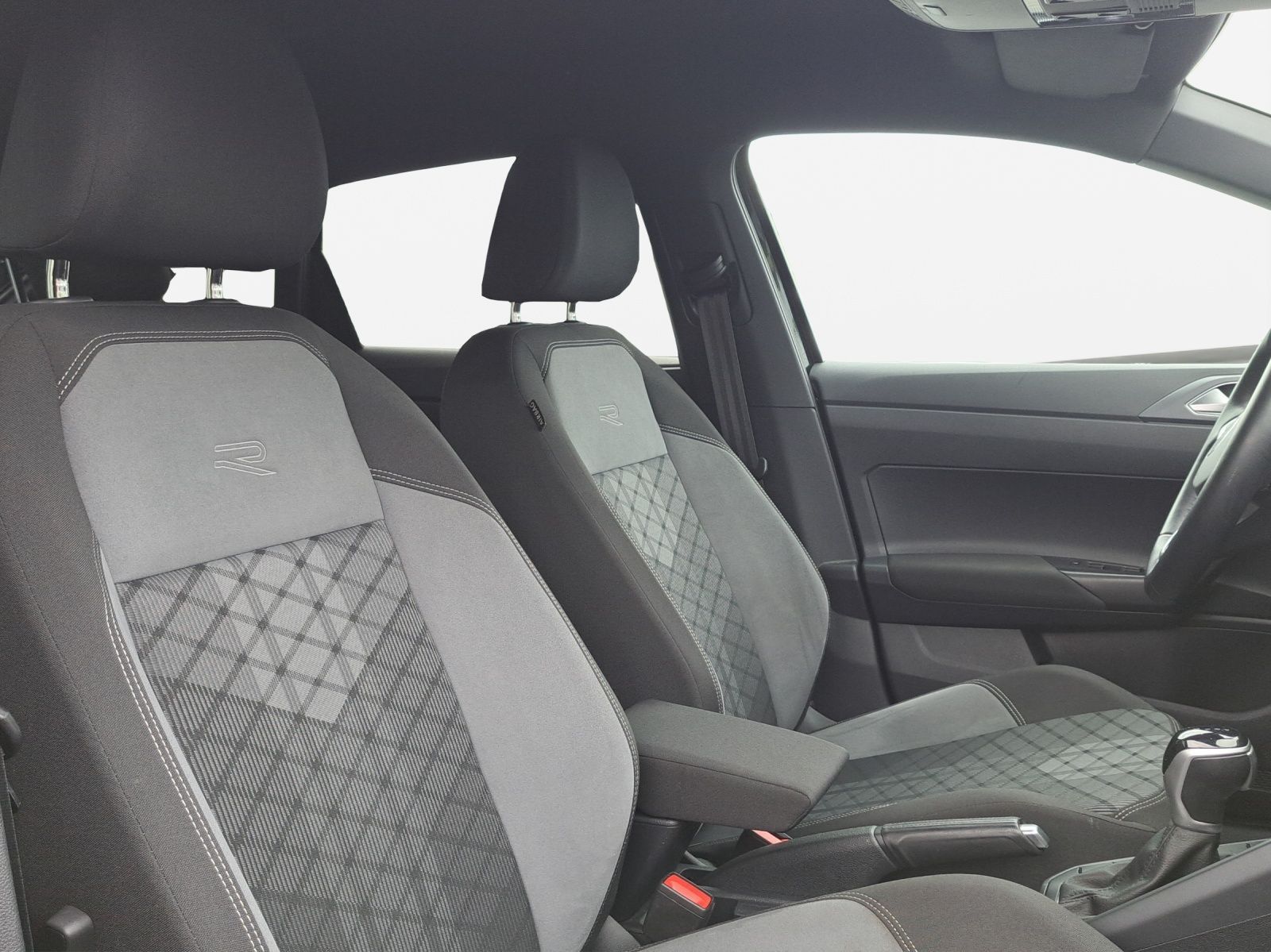 Volkswagen Taigo - Bild 4