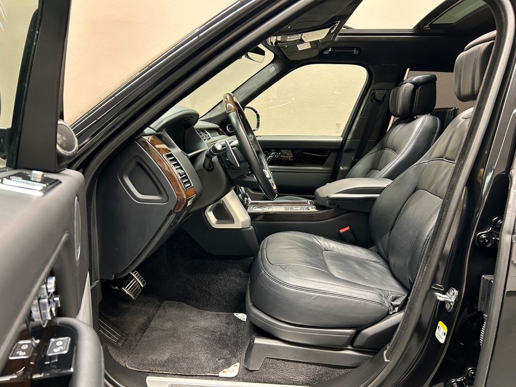 Land Rover Range Rover P400e Lang LWB **Autobiography**