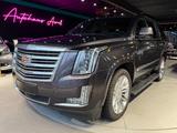 Cadillac Escalade 6.2 V8 PLATINUM 4WD/HUD/BOSE/22°/TV/360 - Cadillac Escalade in Berlin