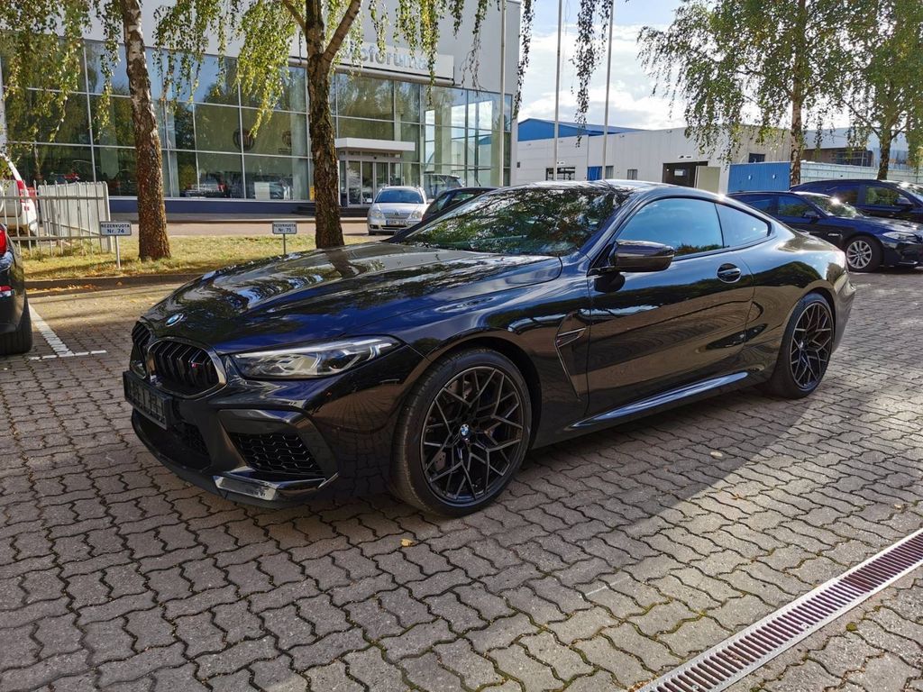 BMW M8