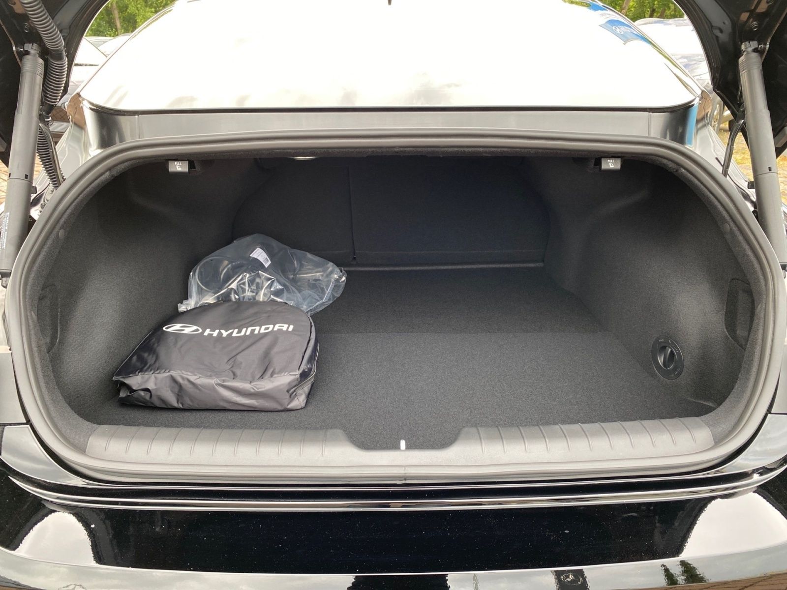 Hyundai IONIQ 6 – Bild 12