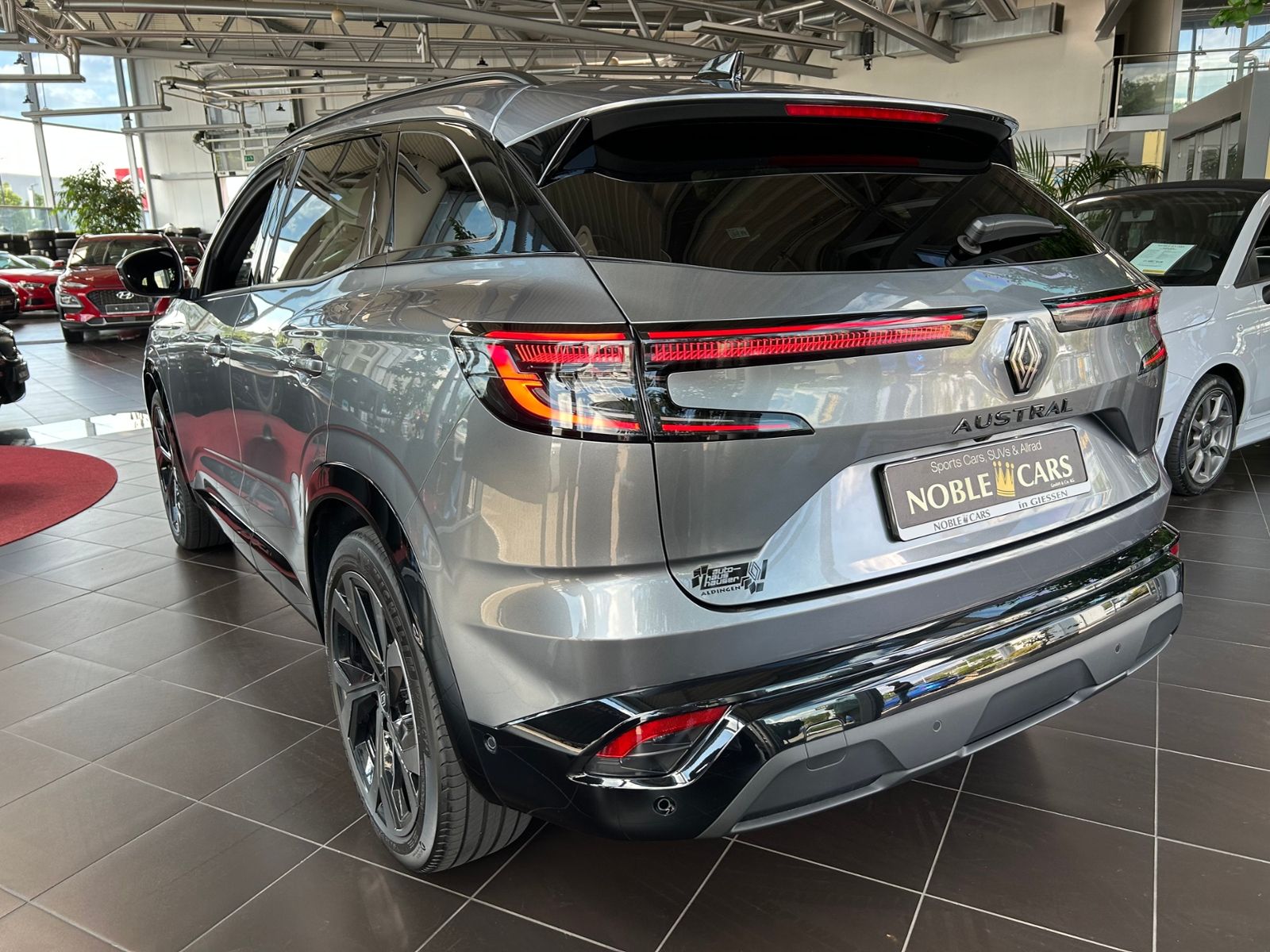 Fahrzeugabbildung Renault Austral Techno Esprit Alpine 160 MASSAGE NAV 20"
