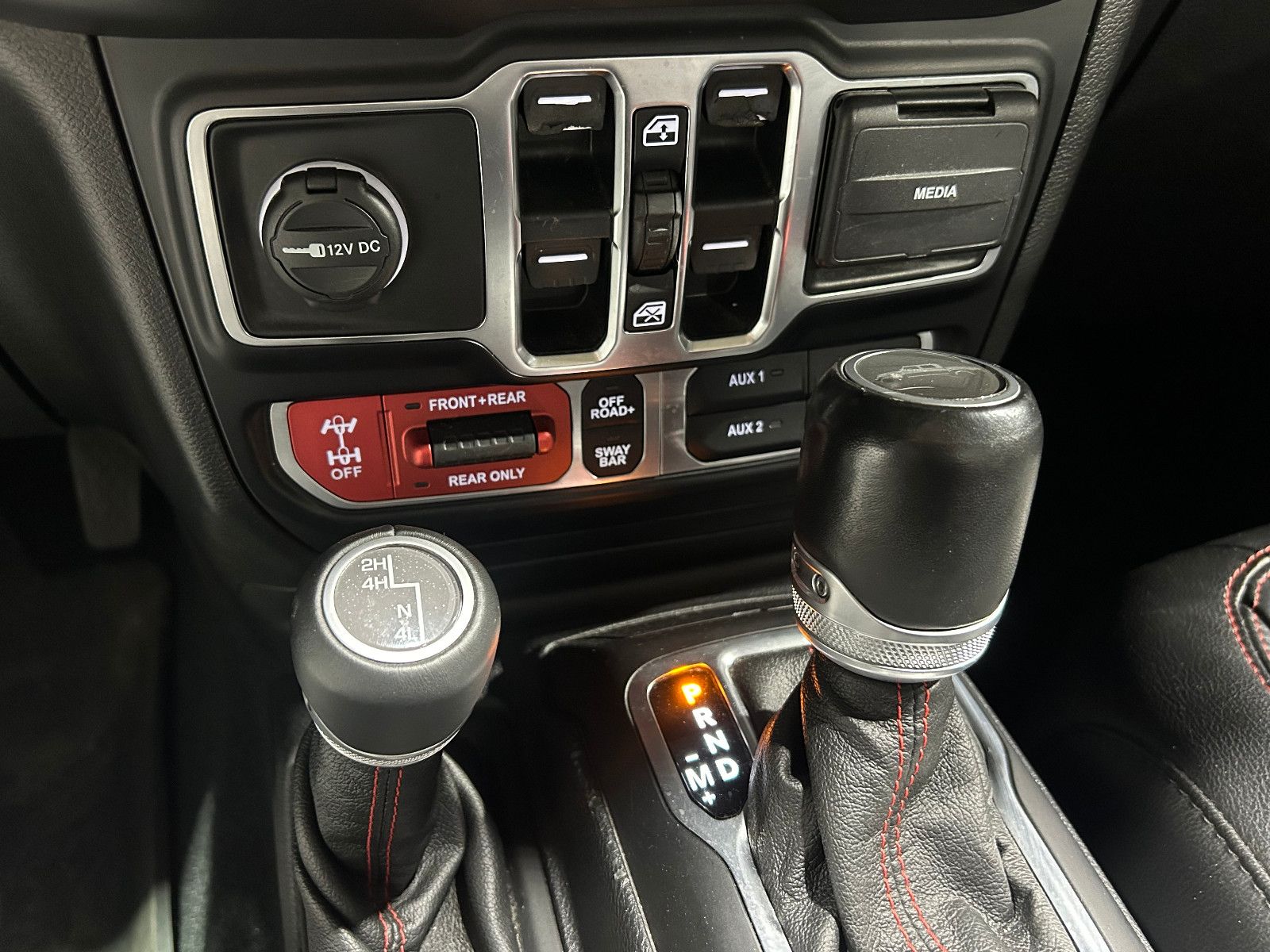 Fahrzeugabbildung Jeep Gladiator Overland RUBICON 4X4/EXKLUSIVE/XXL/KAM