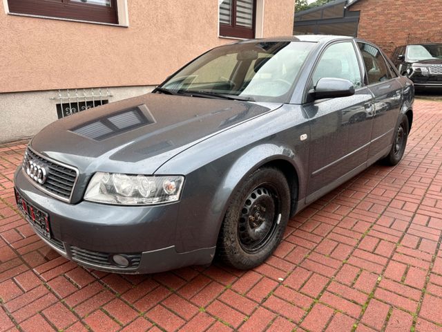 Audi A4 Lim. 1.6 KLIMAAUT+EFH