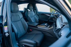 AUDI A8 50TDI LANG/ STANDHZG./ 21"/ S-LINE/ FOND TV AUDI A8 50TDI LANG/ STANDHZG./ 21"/ S-LINE/ FOND TV