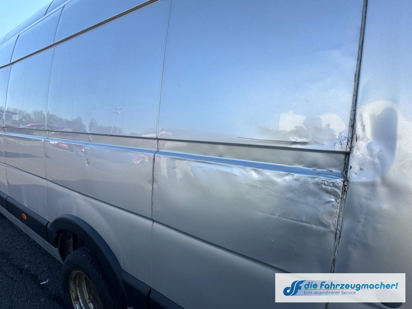 Fahrzeugabbildung Renault Master III Kasten L4H3 GKa 4,5t *UNFALLSCHADEN *