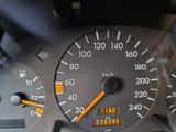 Mercedes-Benz C 180 ELEGANCE Elegance - gebrauchte Mercedes-Benz C 180 aus dem Jahr 1993