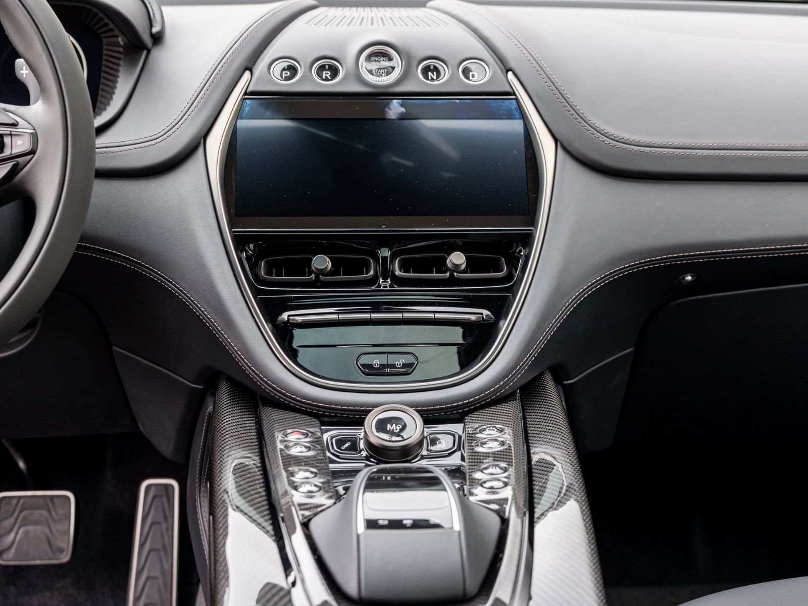 Aston Martin DBX707 | Carbon Trim | Privacy Glass foto 18