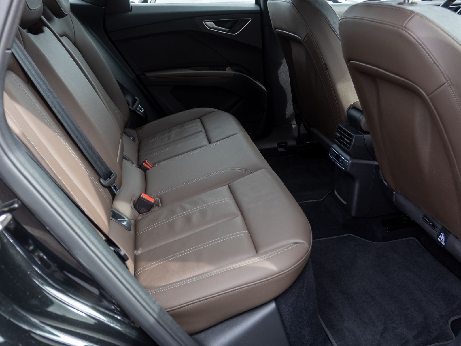 Audi Q4 e-tron - Bild 25