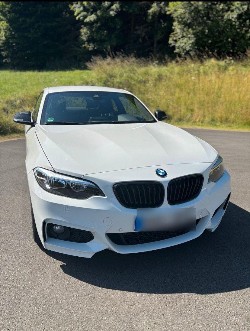 BMW 220