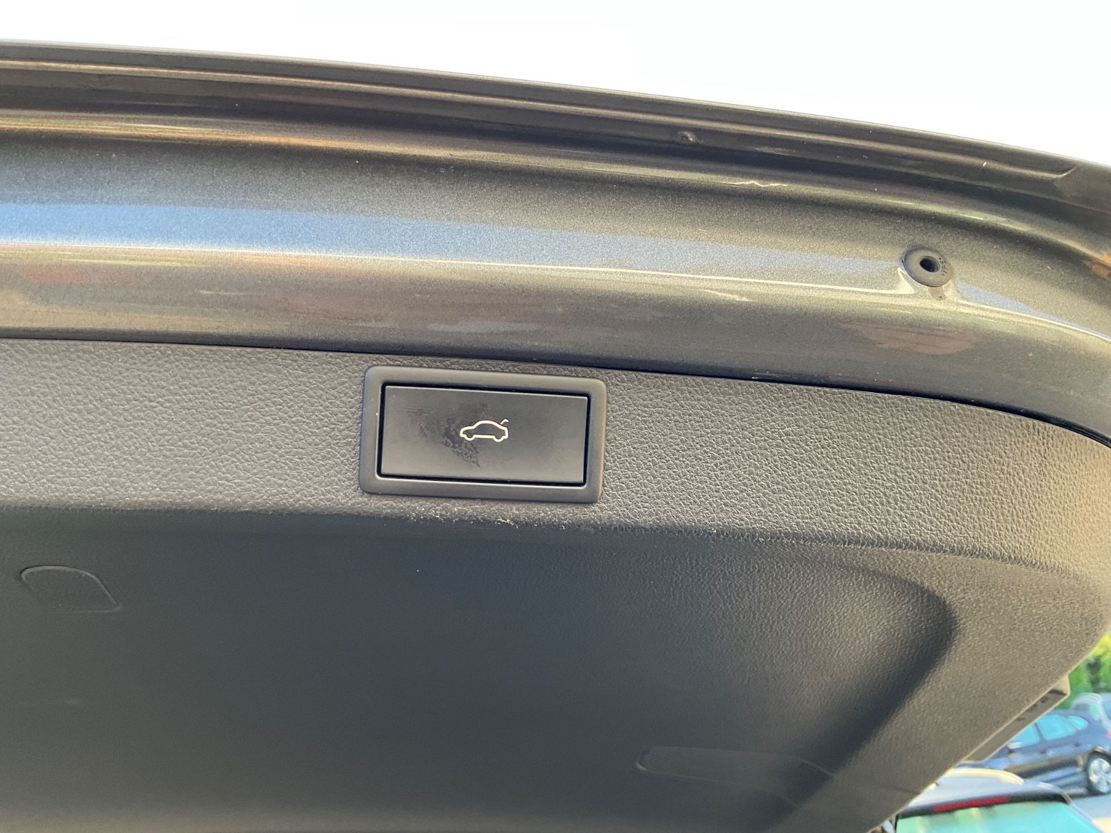 Fahrzeugabbildung SKODA Octavia Kombi 1.5 TSI e-TEC DSG,Kamera,Navi,LED