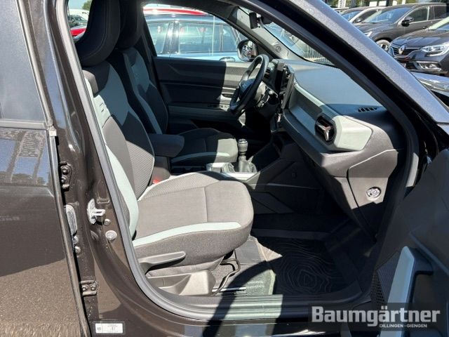 Fahrzeugabbildung Dacia Duster Extreme TCe 130 City-P./Sitzh/Deutsch - mit KI generiert/bearbeitet