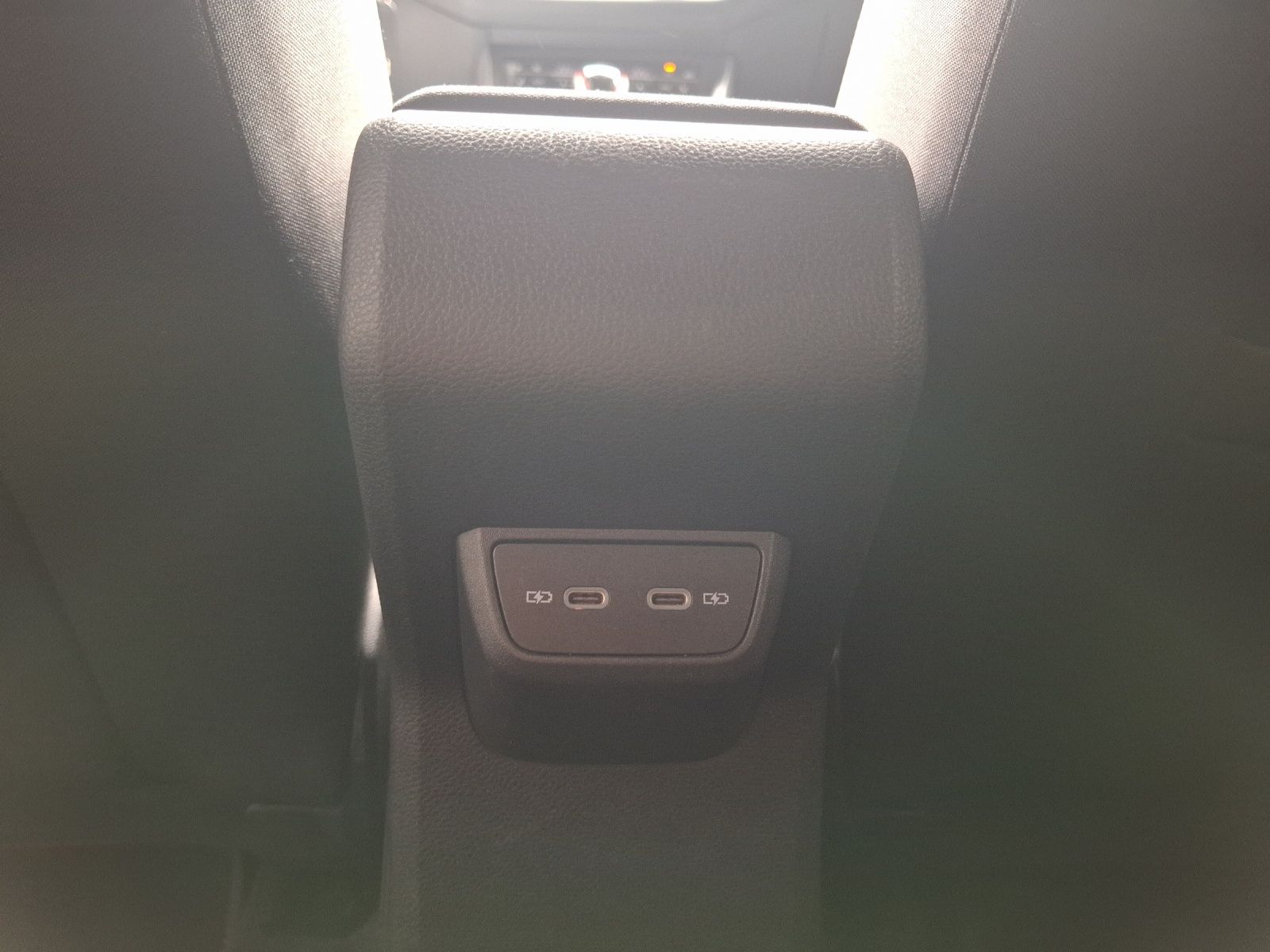 Fahrzeugabbildung Volkswagen Polo GTI DSG Matrix AID ACC Park-Assist SH 18"