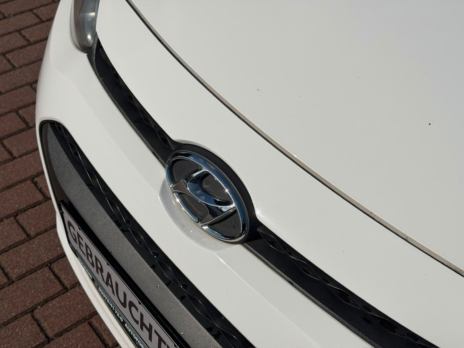 Fahrzeugabbildung Hyundai i10 1.0 Passion *Klima*Allwetter*Isofix*USB*AUX*
