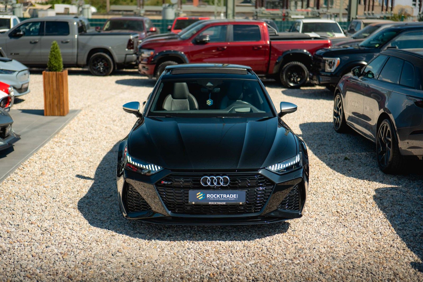 Fahrzeugabbildung Audi RS7 4.0 TFSI quattro | SKY Lounge | Pano | LASER