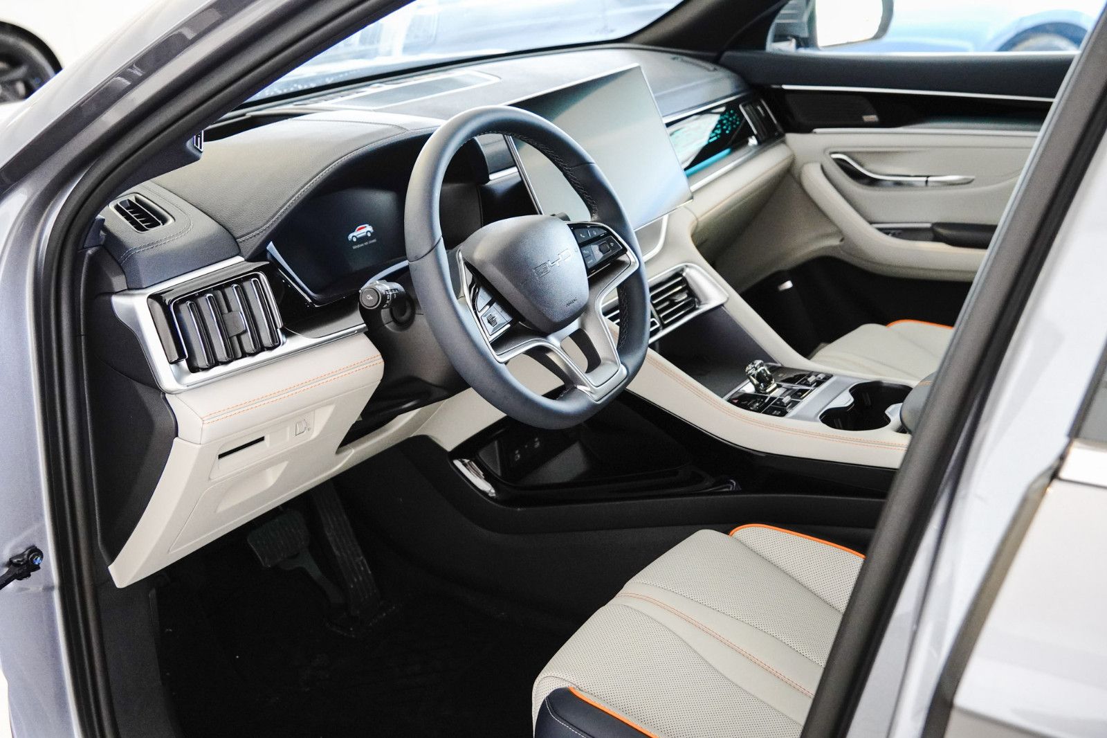 BYD SEAL U