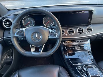 Fahrzeugabbildung Mercedes-Benz E 350d 4Matic AMG*Burmester*Airmatic*Distronic*