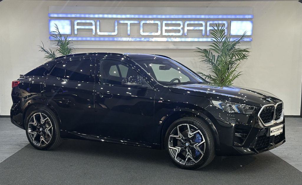 BMW X2 — fotografia 2