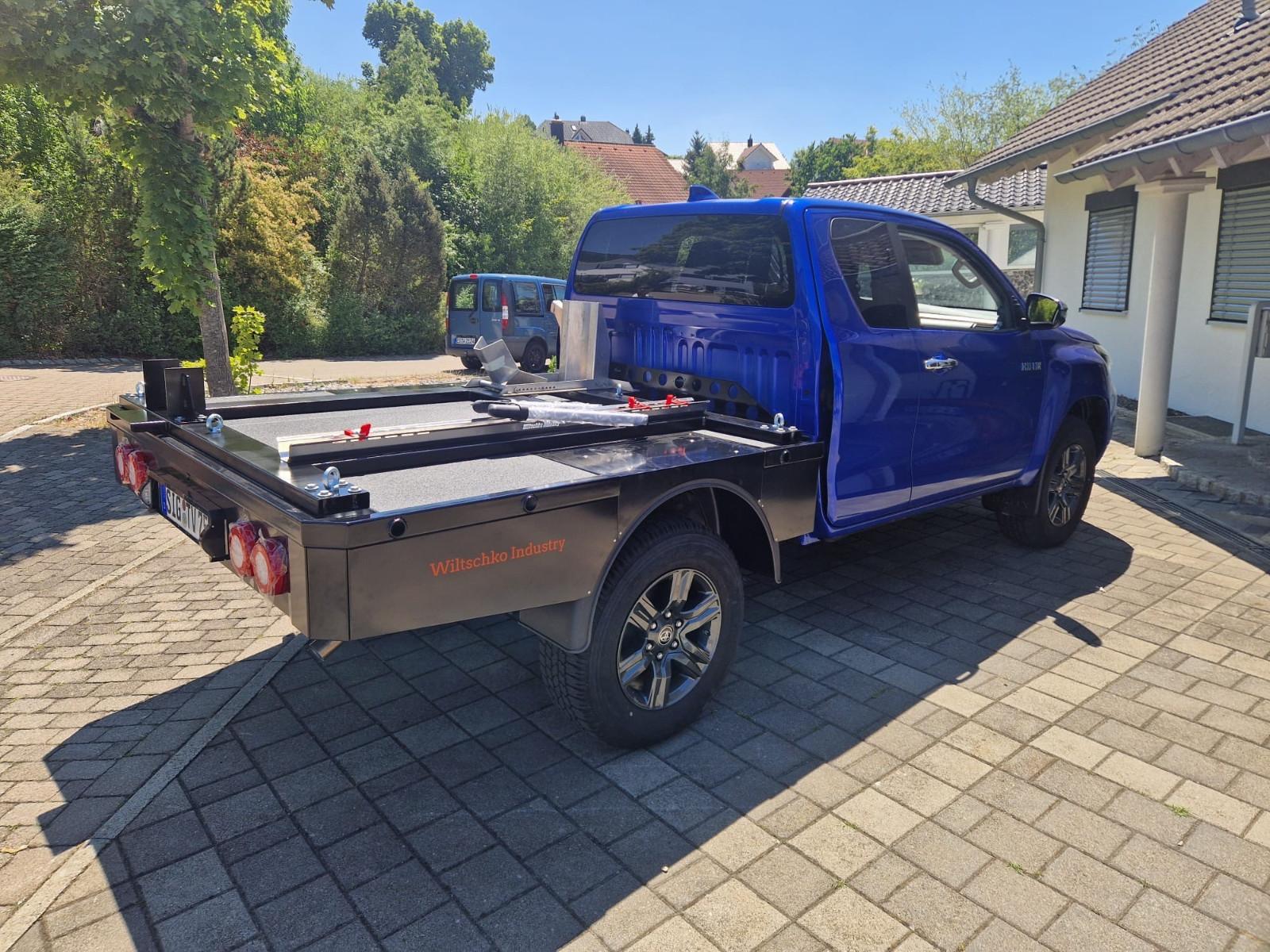 Tischer Plattformkabine 260 SP auf Toyota Hilux-sofort !