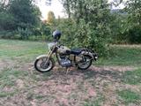 Royal Enfield Bullet Classic - ROYAL ENFIELD BULLET