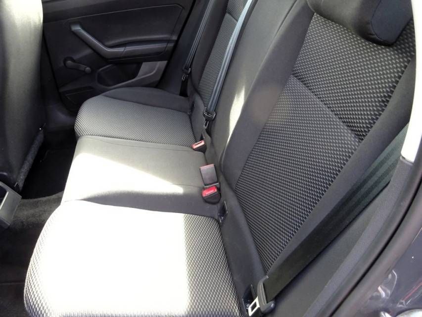 Fahrzeugabbildung Volkswagen Polo VI 1.0 Trendline