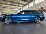 BMW 320d Touring Laser AHK Pano ACC Driving Assist - BMW 320 in Duisburg