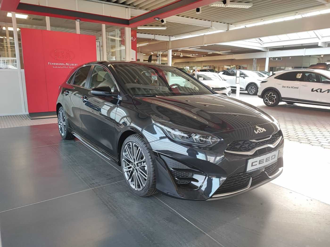 Kia CEED 1.5T DCT7 GT-Line TEC 18Z imagem 3