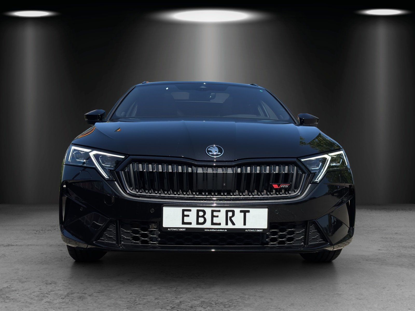 Fahrzeugabbildung SKODA Octavia Combi RS 2,0 TSI 195 kW DSG