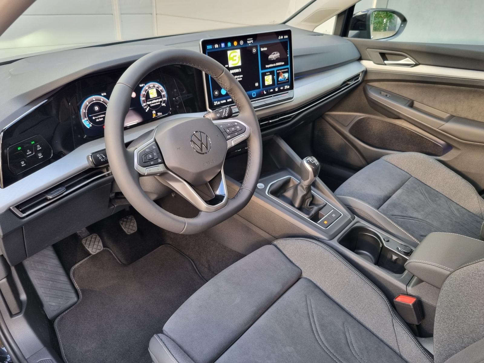 Volkswagen Golf 1.5 TSI Life + AHK + 5J.Garantie, миниатюра 14