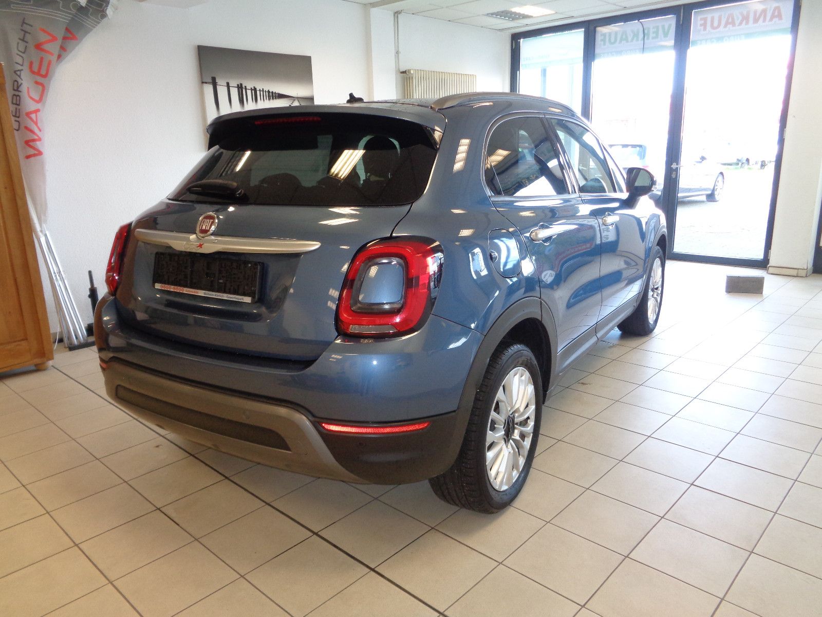 Fahrzeugabbildung Fiat 500X Cross / NAVI / KAMERA / 8-FACH / 1. HAND