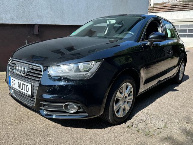 Audi A1 1,6 TDI Sportback attraction