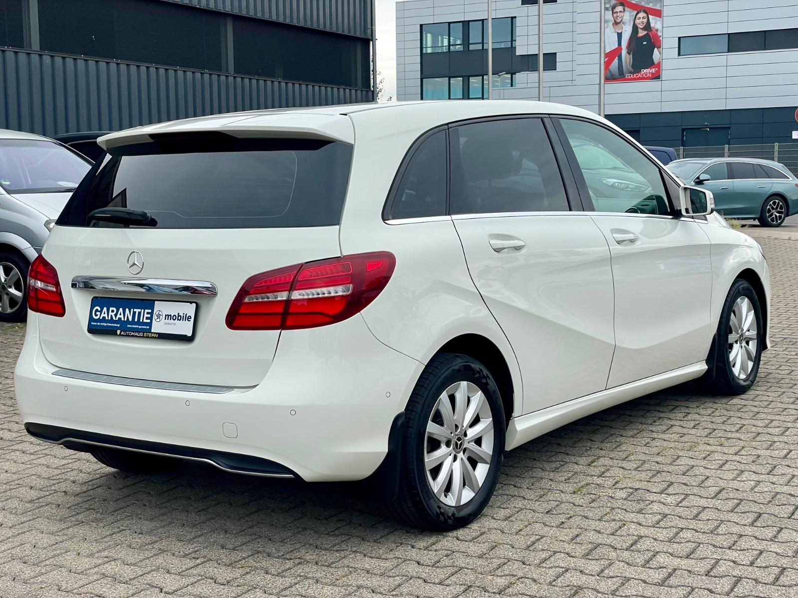 Mercedes-Benz B 180 | 7G-DCT Automatik | LED Scheinw. | Tempo.