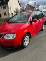 Volkswagen Touran 1.6 FSI Basis Basis - Volkswagen Touran: Basis