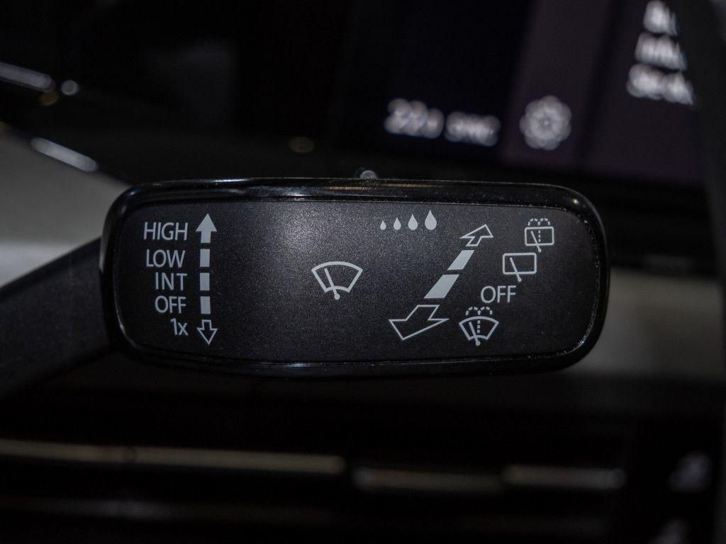 Volkswagen Golf VIII Variant 1.0 TSI DSG Life Navi LED PDC, миниатюра 17