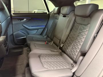 2021 AUDI RSQ8 — миниатюра 28