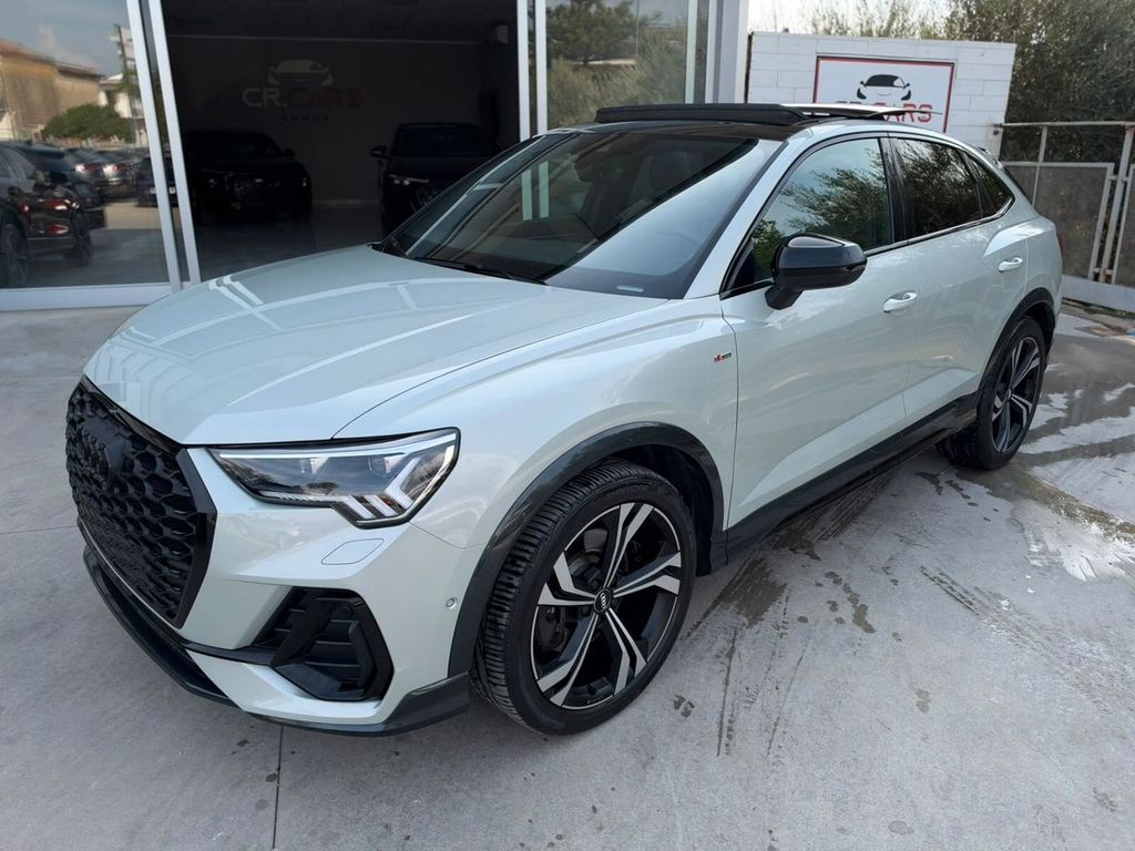 Image of Audi Q3