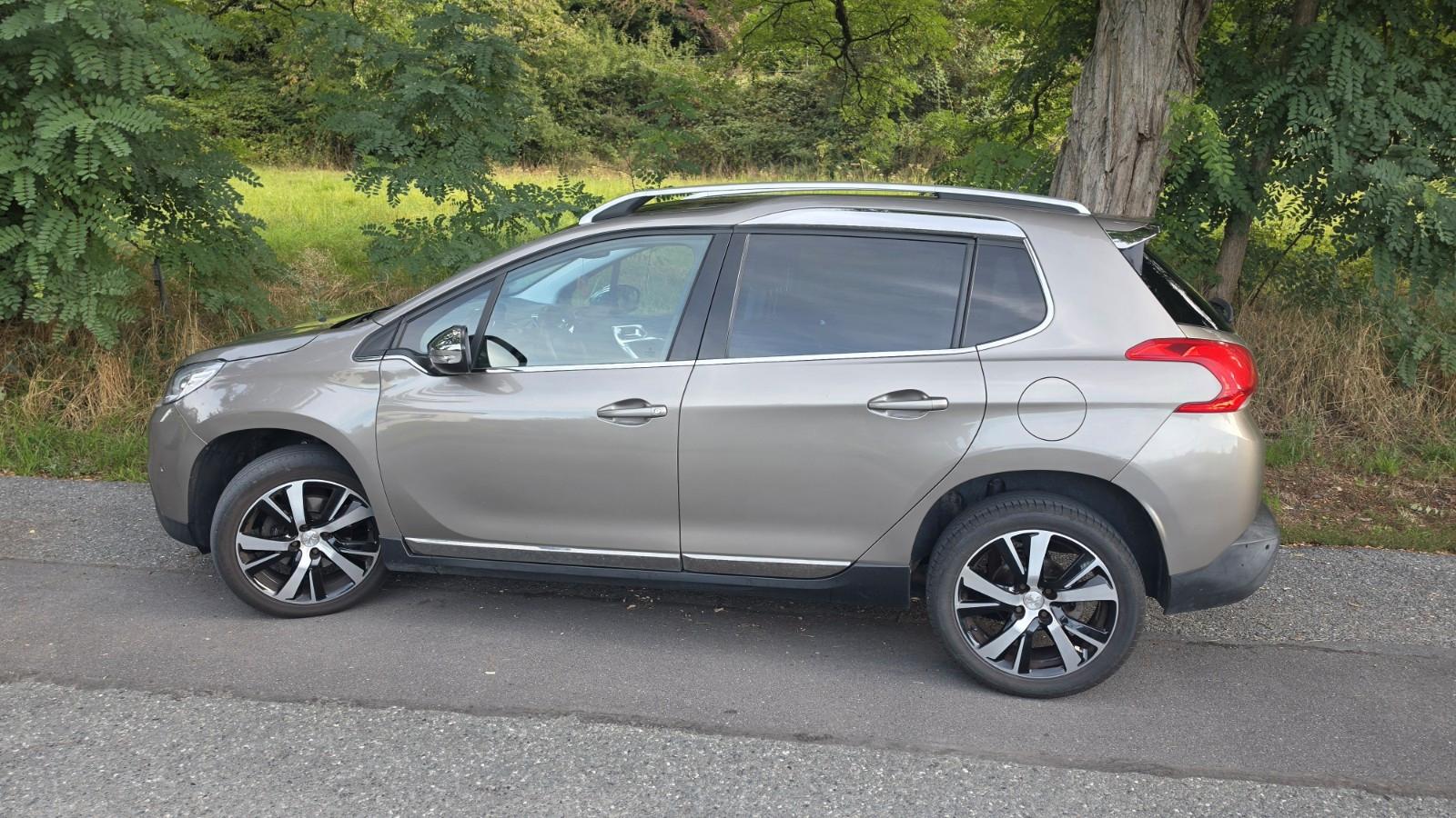 Peugeot 2008 Business-Line e-HDi 115 STOP & START Bu...