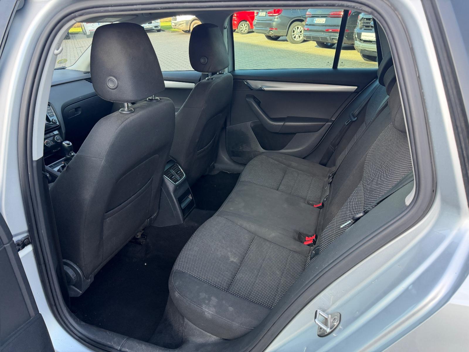 Skoda Octavia 2015 — photo 18